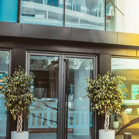 Hotell Harbour Sarandë