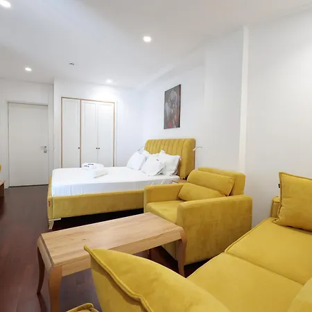 Отель Harbour Саранда