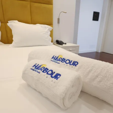 Hotell Harbour 4*