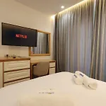 מלון Harbour 4*