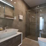Harbour 4* Саранда
