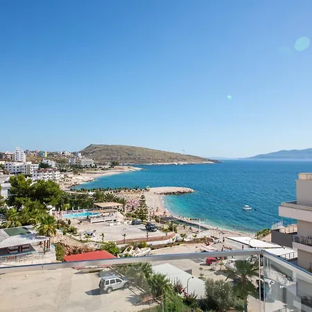 Harbour Hotel 4*