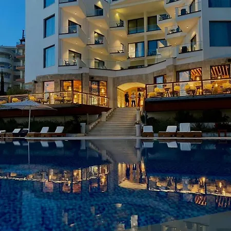 Harbour Ξενοδοχείο 4*