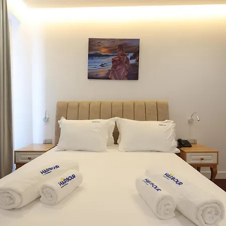 Harbour Hotel Sarandë