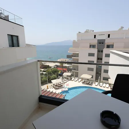 Hotel Harbour 4*