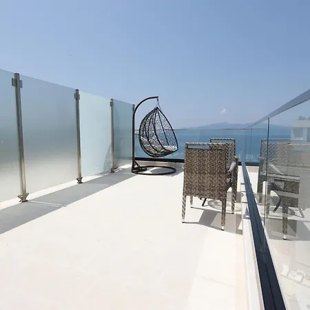 Harbour 4* Σαράντα