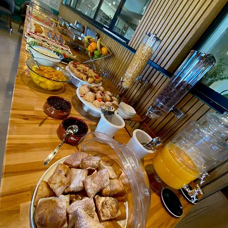 Hotel Harbour Sarandë