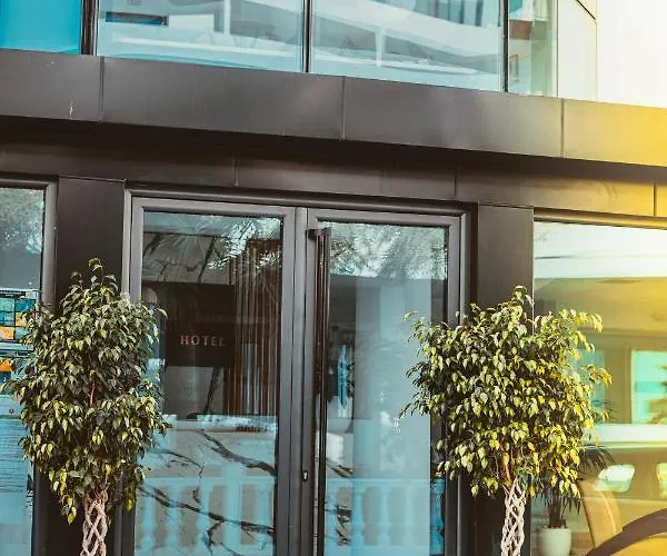 Hotell Harbour Sarandë