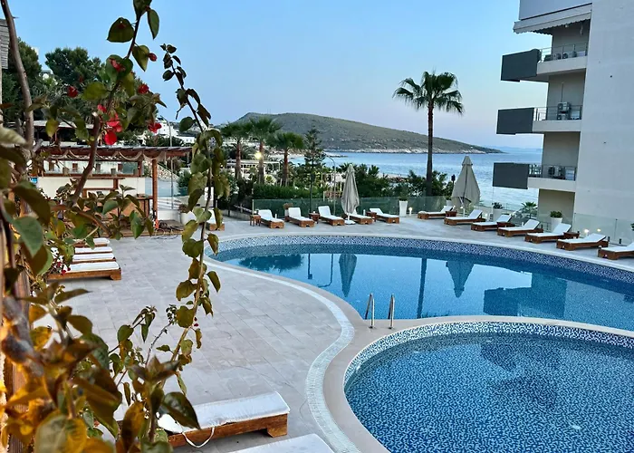 Harbour Hotell Sarandë